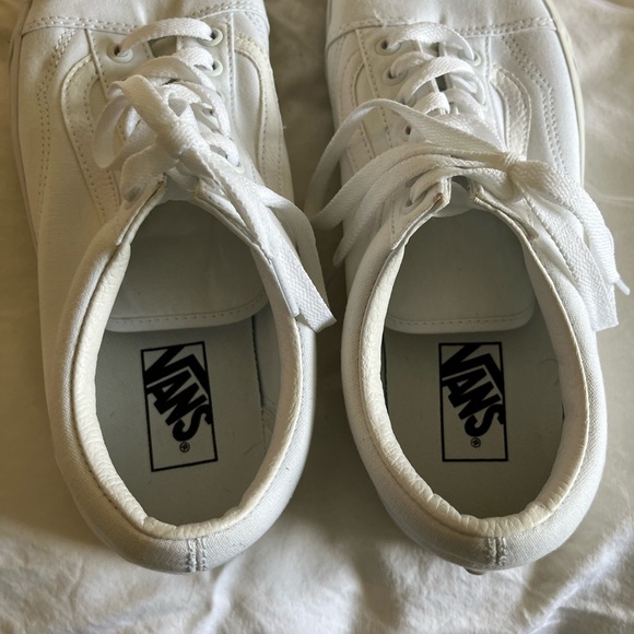 👟EUC Old School Vans in White; Men’s Size 11 - Picture 10 of 13